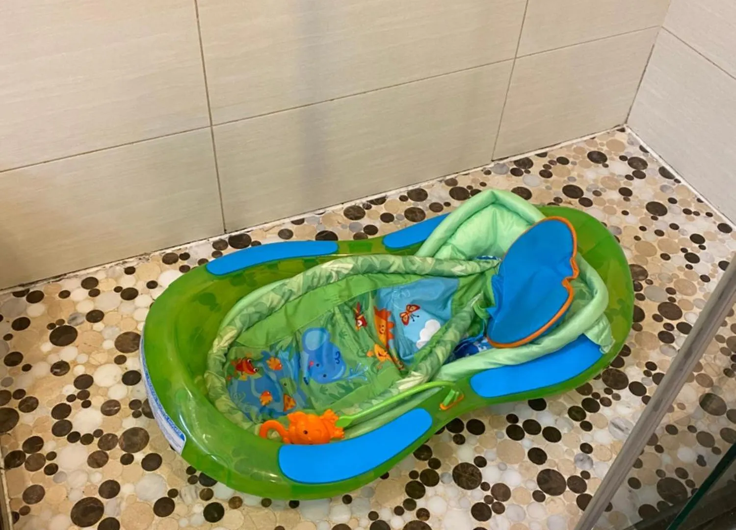 Westside Pool Home-8 Min To Downtown, Yard Parking Villa
